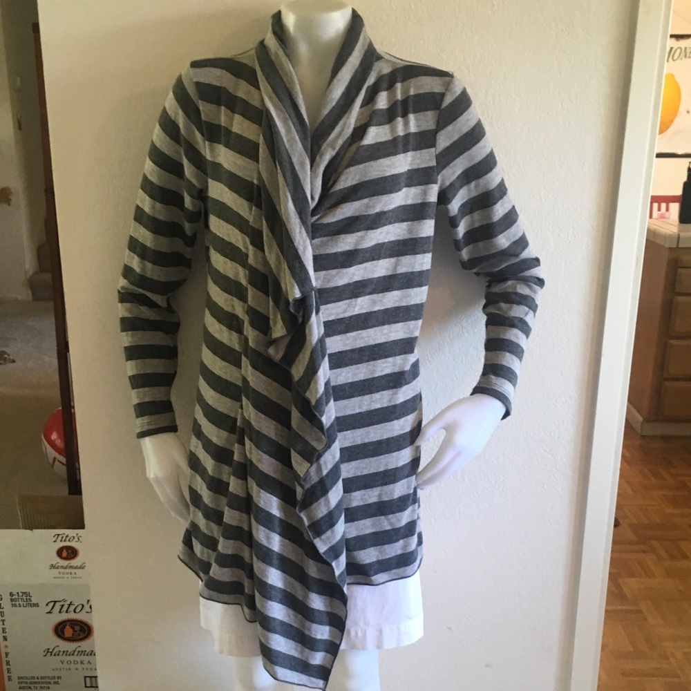 MATTY M Gray Striped Waterfall Cardigan Sz L